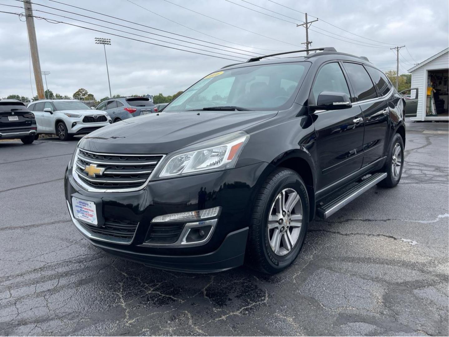 2016 Black Chevrolet Traverse 2LT AWD (1GNKVHKD8GJ) with an 3.6L V6 DOHC 24V engine, 6-Speed Automatic transmission, located at 1184 Kauffman Ave, Fairborn, OH, 45324, (937) 908-9800, 39.807365, -84.029114 - Photo#7