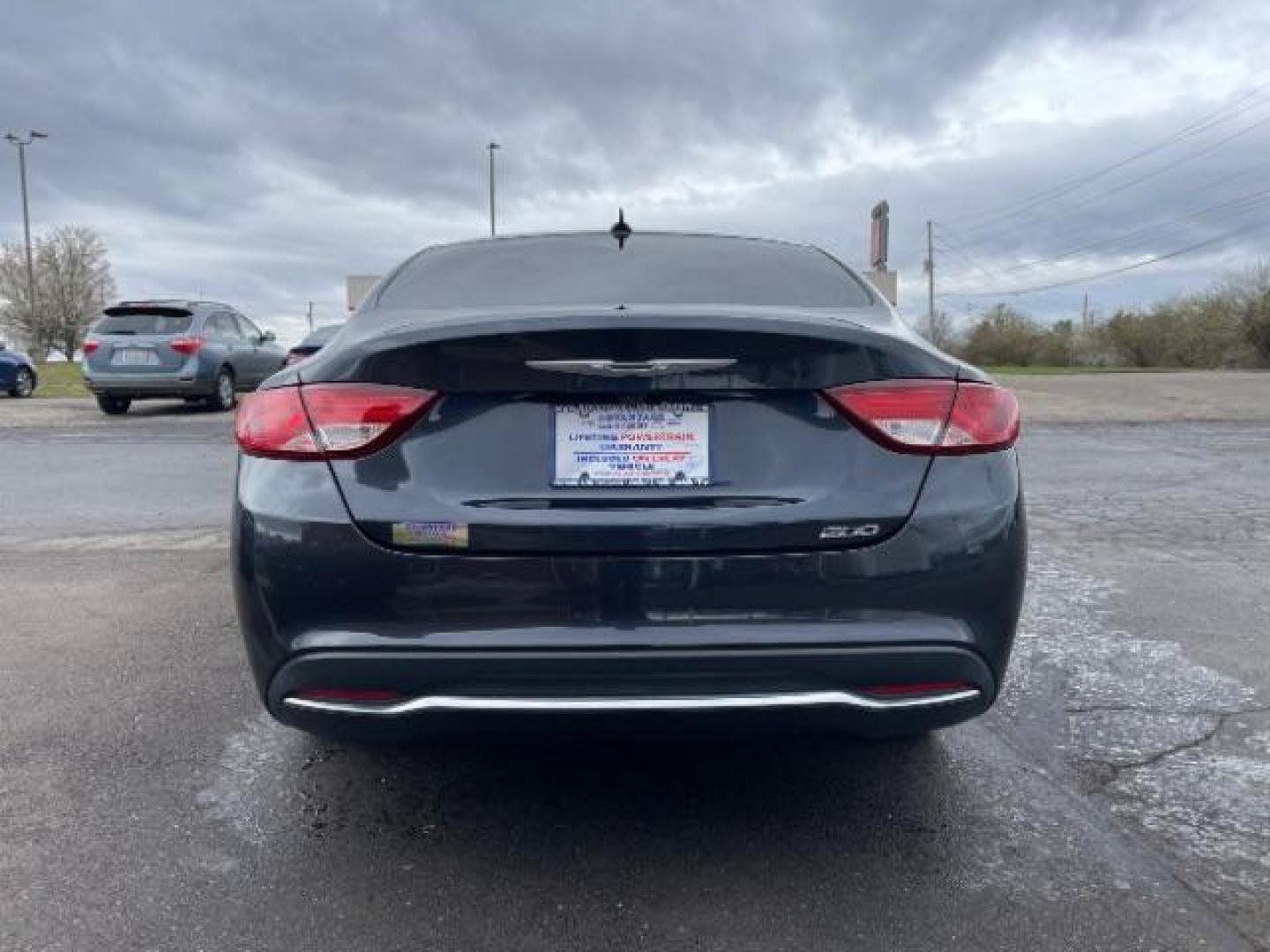 2016 Granite Crystal Metallic Clear Coat Chrysler 200 Limited (1C3CCCAB2GN) with an 2.4L L4 DOHC 16V engine, 9-Speed Automatic transmission, located at 1099 N County Rd 25A, OH, 45373, (937) 908-9800, 40.057079, -84.212883 - Photo#3