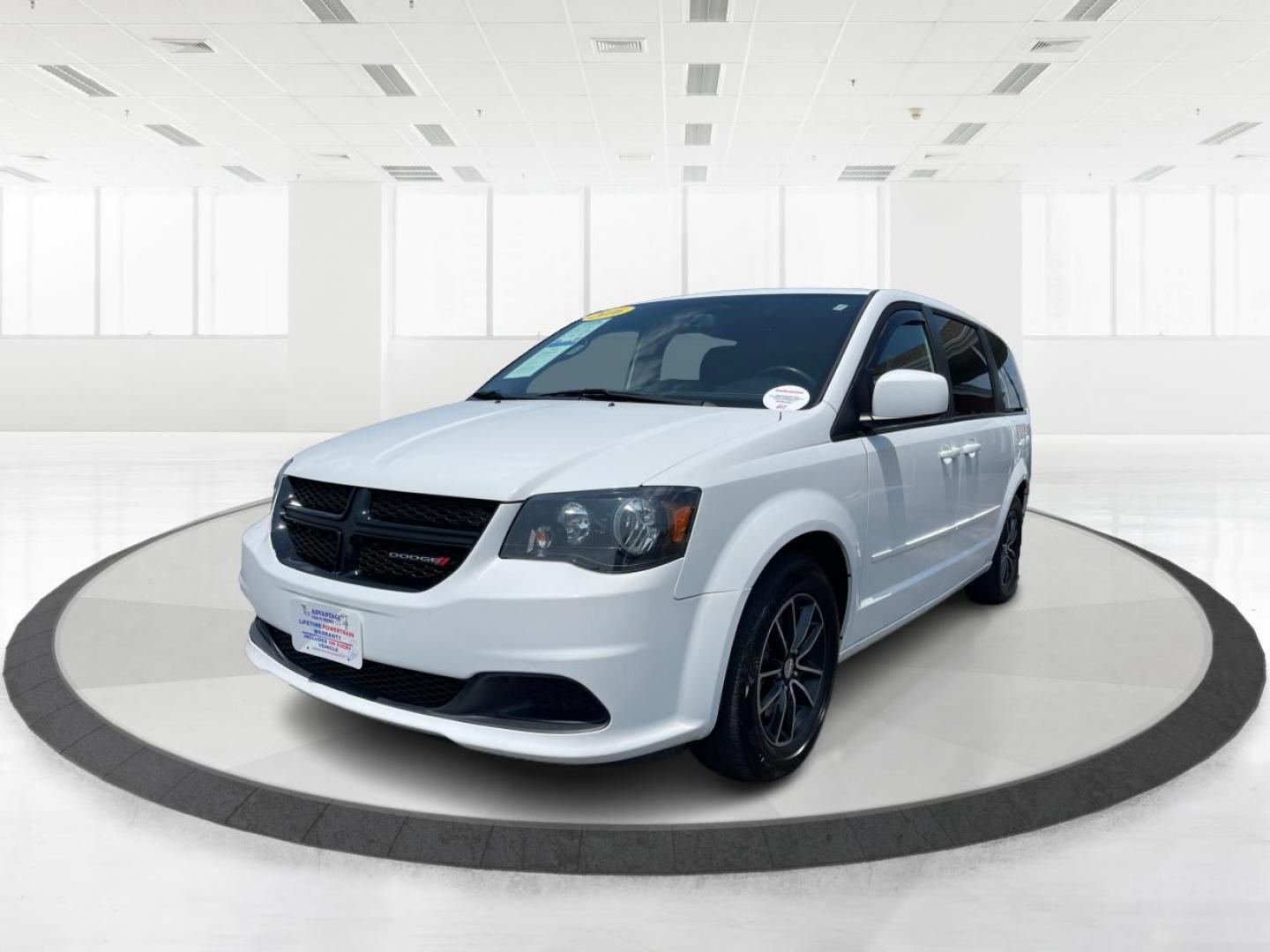 2016 Bright White Clear Coat Dodge Grand Caravan (2C4RDGBG8GR) with an 3.6L V6 DOHC 24V engine, 6-Speed Automatic transmission, located at 4508 South Dixie Dr, Moraine, OH, 45439, (937) 908-9800, 39.690136, -84.216438 - Photo#7