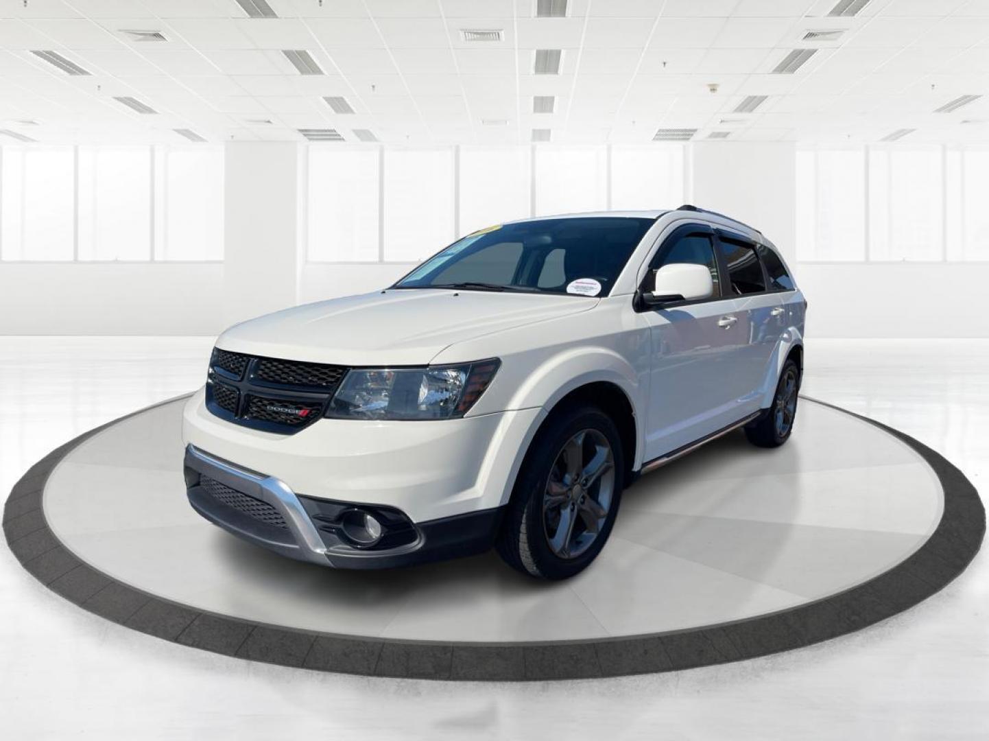 2016 White Dodge Journey Crossroad FWD (3C4PDCGG6GT) with an 3.6L V6 DOHC 24V engine, 6-Speed Automatic transmission, located at 1951 S Dayton Lakeview Rd., New Carlisle, OH, 45344, (937) 908-9800, 39.890999, -84.050255 - Photo#7