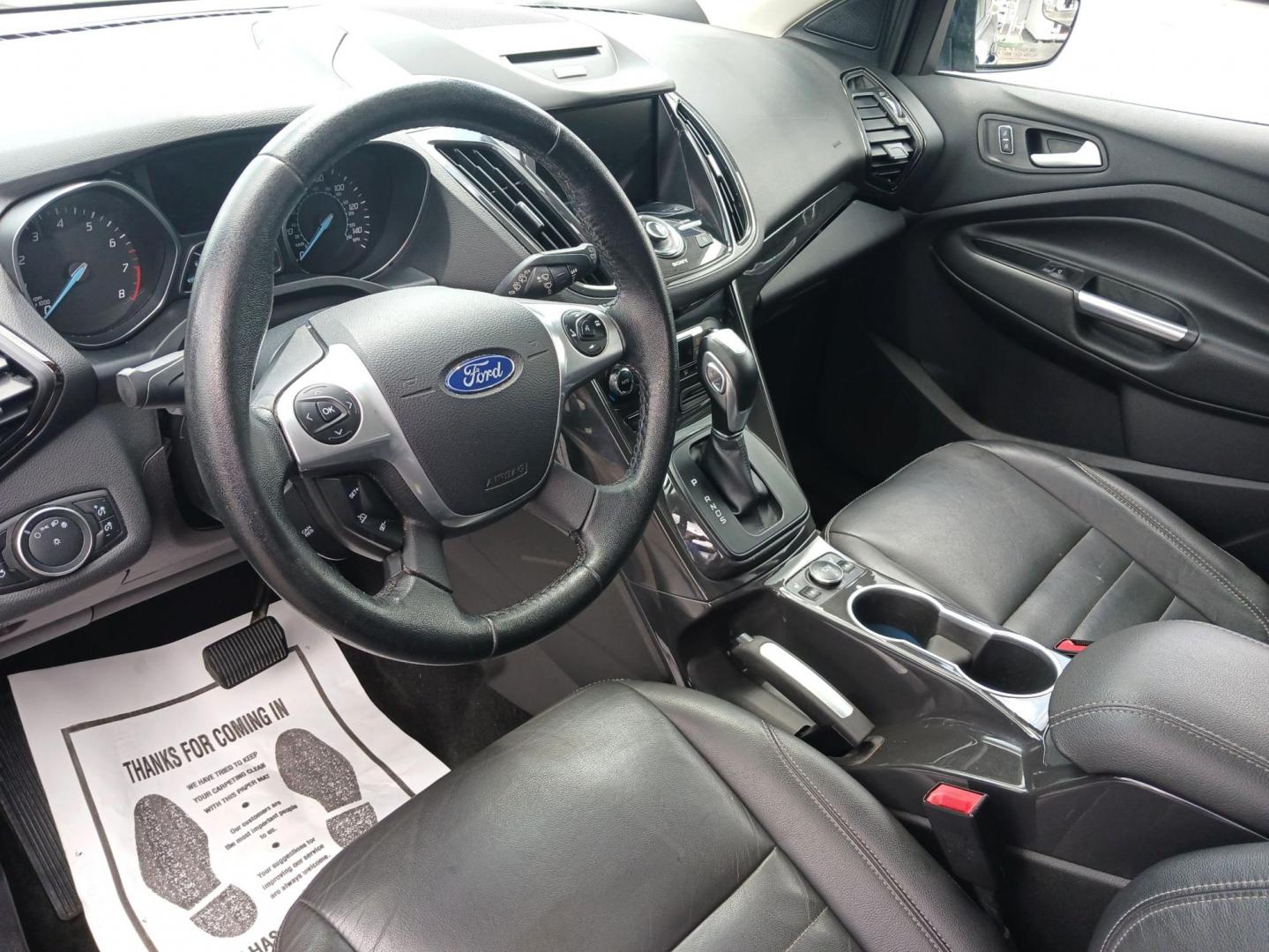 2016 Shadow Black Ford Escape (1FMCU9J9XGU) with an 2.0L L4 DOHC 16V engine, 6-Speed Automatic transmission, located at 1951 S Dayton Lakeview Rd., New Carlisle, OH, 45344, (937) 908-9800, 39.890999, -84.050255 - Photo#8