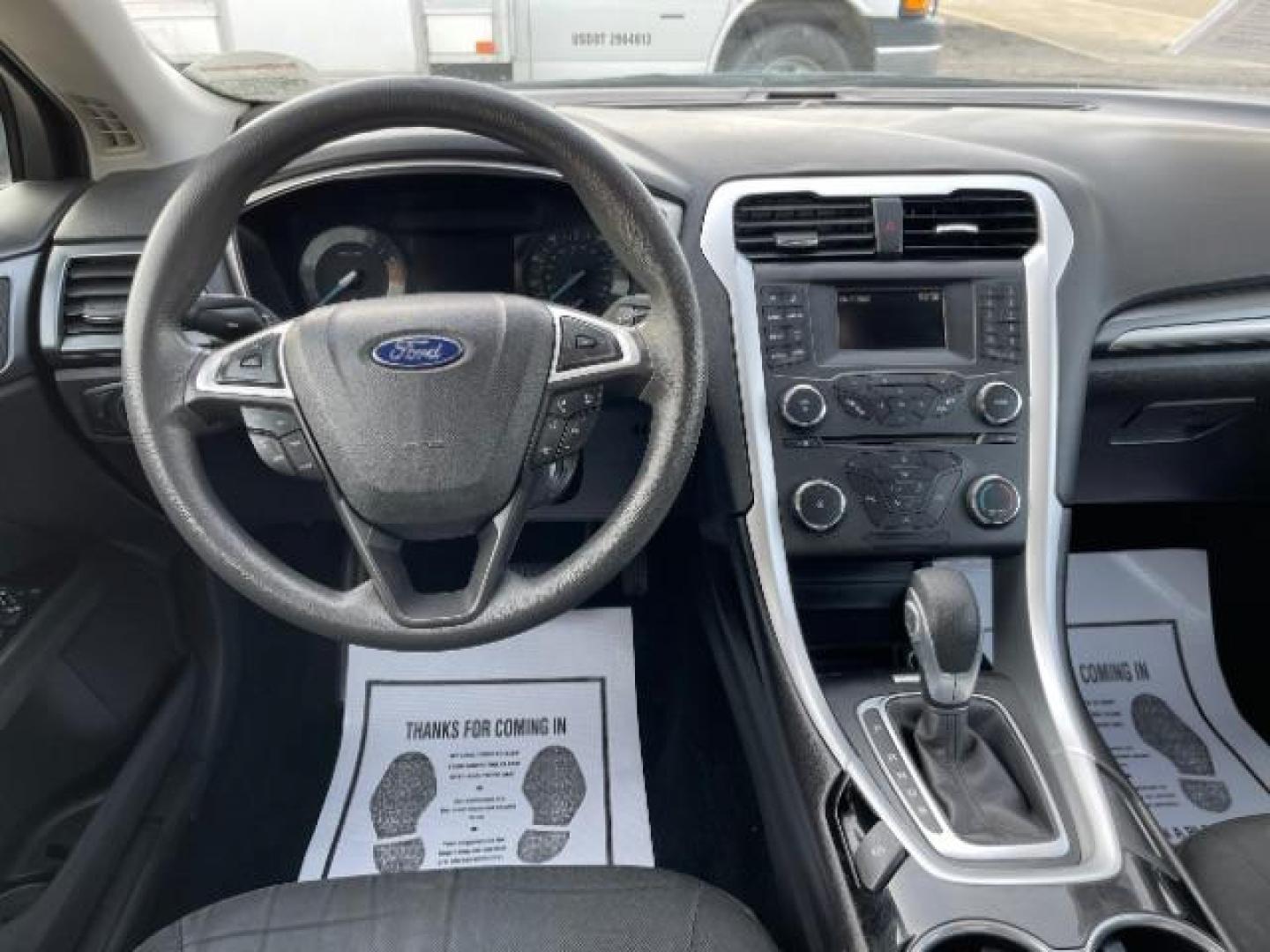 2016 Shadow Black Ford Fusion SE (3FA6P0H72GR) with an 2.5L L4 DOHC 16V engine, 6-Speed Automatic transmission, located at 1230 East Main St, Xenia, OH, 45385, (937) 908-9800, 39.687321, -83.910294 - Photo#7