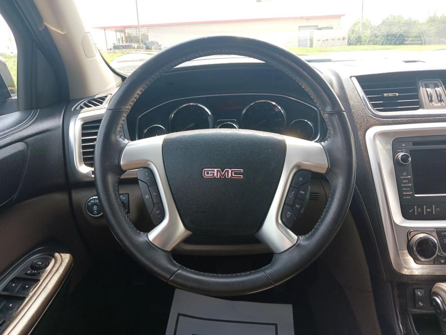 2016 Ebony Twilight Metallic GMC Acadia (1GKKRRKD9GJ) with an 3.6L V6 DOHC 24V engine, 6-Speed Automatic transmission, located at 1184 Kauffman Ave, Fairborn, OH, 45324, (937) 908-9800, 39.807365, -84.029114 - Photo#15