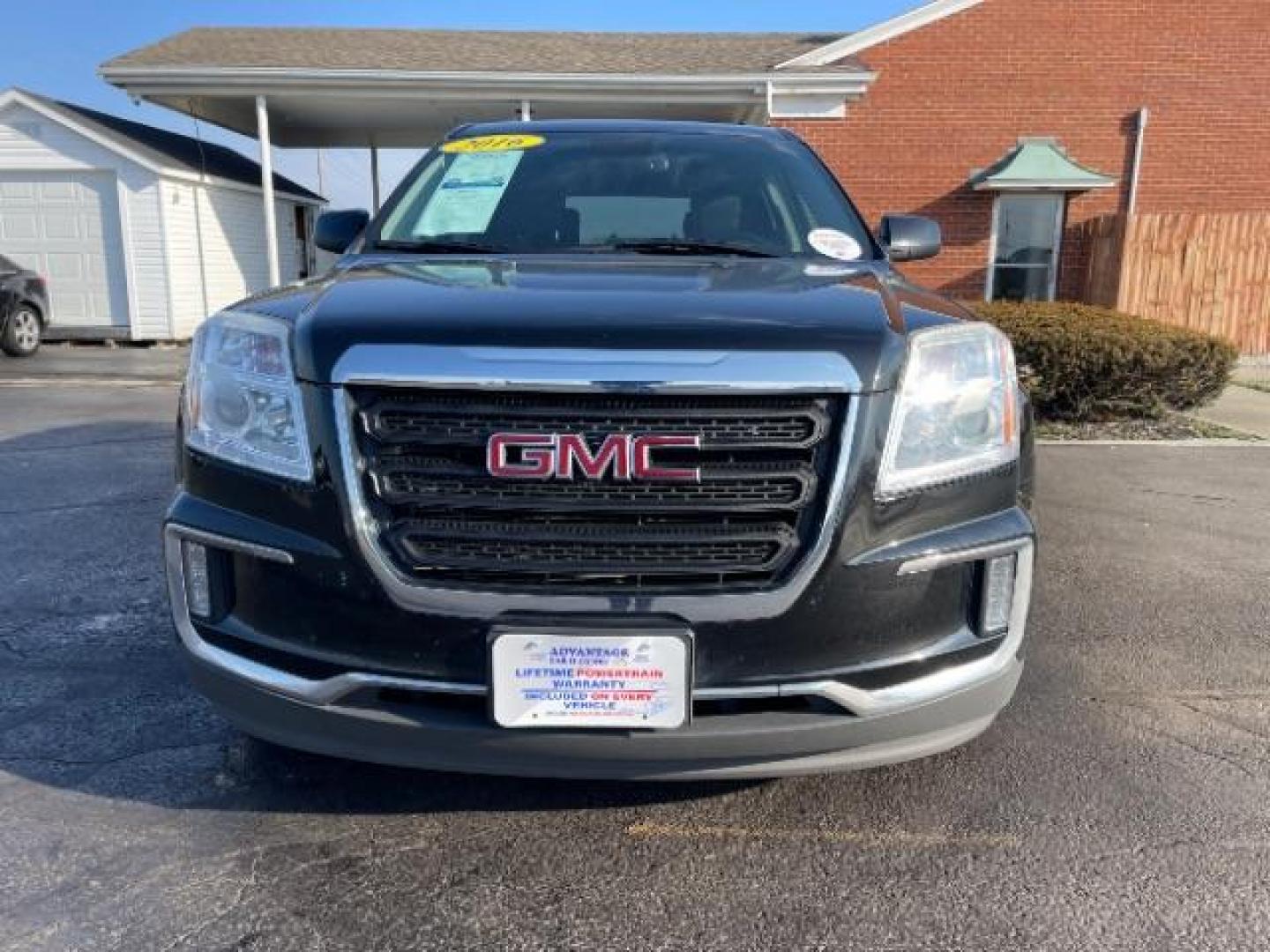 2016 Onyx Black GMC Terrain SLE2 AWD (2GKFLTEK4G6) with an 2.4L L4 DOHC 16V engine, 6-Speed Automatic transmission, located at 401 Woodman Dr, Riverside, OH, 45431, (937) 908-9800, 39.763779, -84.122063 - Photo#4