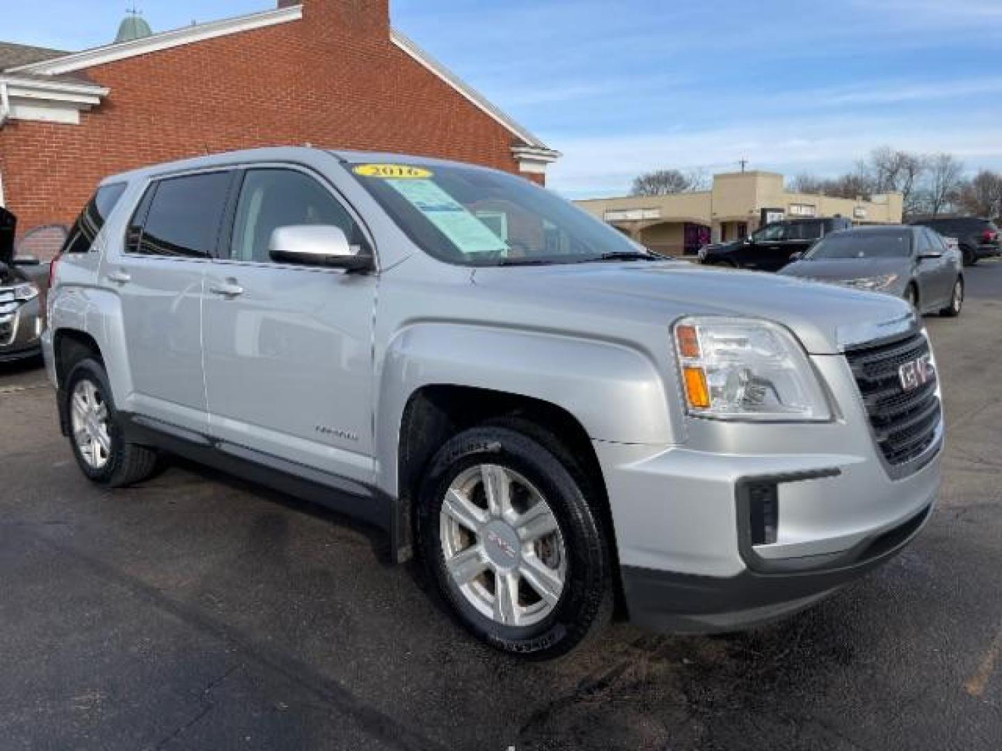 2016 Quicksilver Metallic GMC Terrain SLE2 AWD (2GKFLSEK2G6) with an 2.4L L4 DOHC 16V engine, 6-Speed Automatic transmission, located at 1230 East Main St, Xenia, OH, 45385, (937) 908-9800, 39.687321, -83.910294 - Photo#0