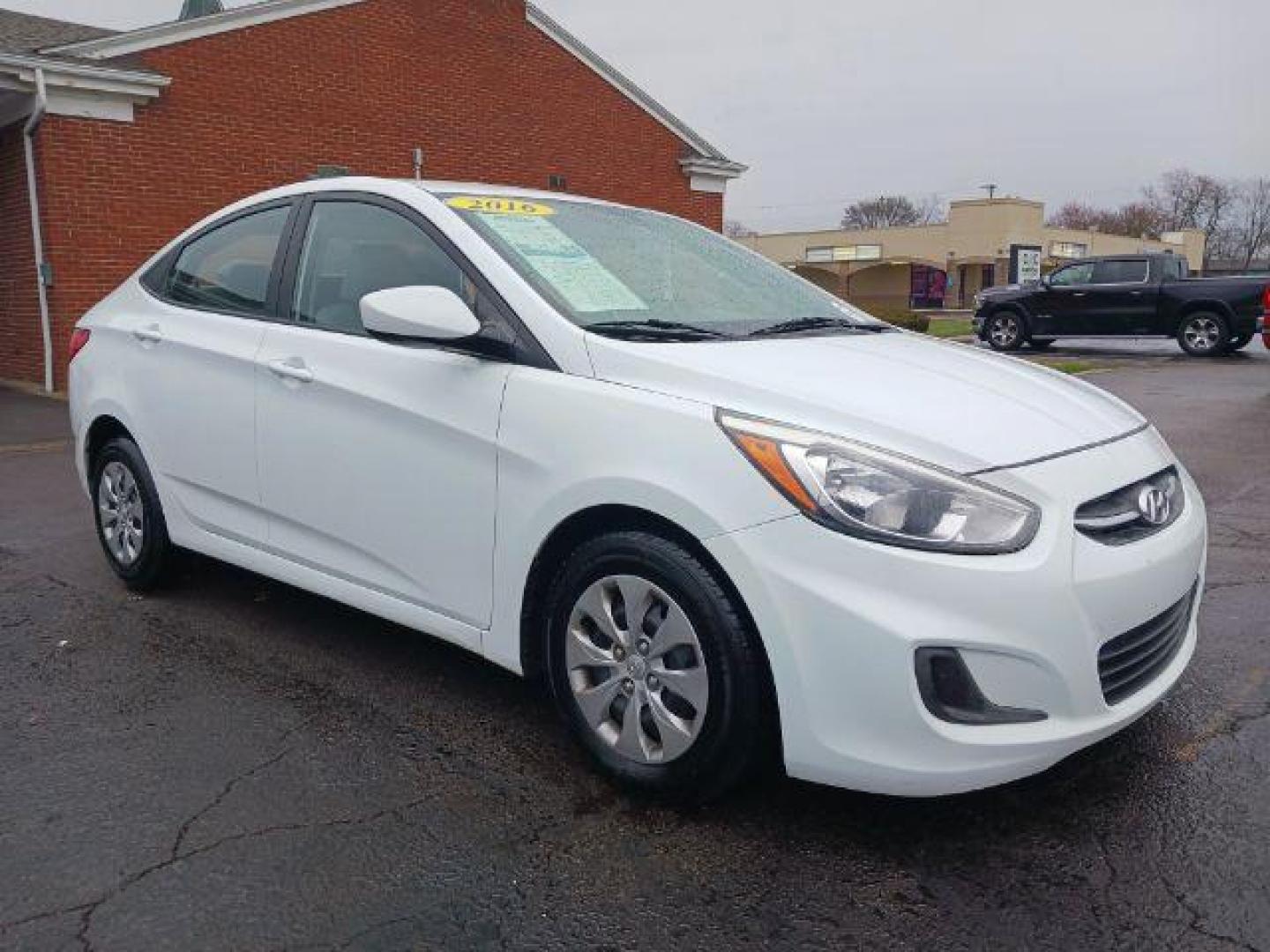 2016 Century White Hyundai Accent SE 4-Door 6A (KMHCT4AE2GU) with an 1.6L L4 DOHC 16V engine, 6-Speed Automatic transmission, located at 880 E. National Road, Vandalia, OH, 45377, (937) 908-9800, 39.892189, -84.181015 - Photo#0