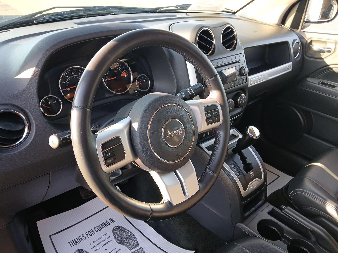 2016 Jeep Compass Latitude FWD (1C4NJCEB4GD) with an 2.4L L4 DOHC 16V engine, Continuously Variable Transmission transmission, located at 1230 East Main St, Xenia, OH, 45385, (937) 908-9800, 39.688026, -83.910172 - 2016 Jeep Compass Latitude FWD - Photo#8