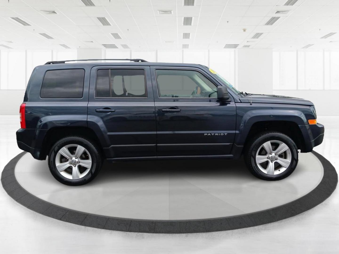 2016 Gray Jeep Patriot (1C4NJRFB0GD) with an 2.4L L4 DOHC 16V engine, located at 4508 South Dixie Dr, Moraine, OH, 45439, (937) 908-9800, 39.690136, -84.216438 - Photo#1