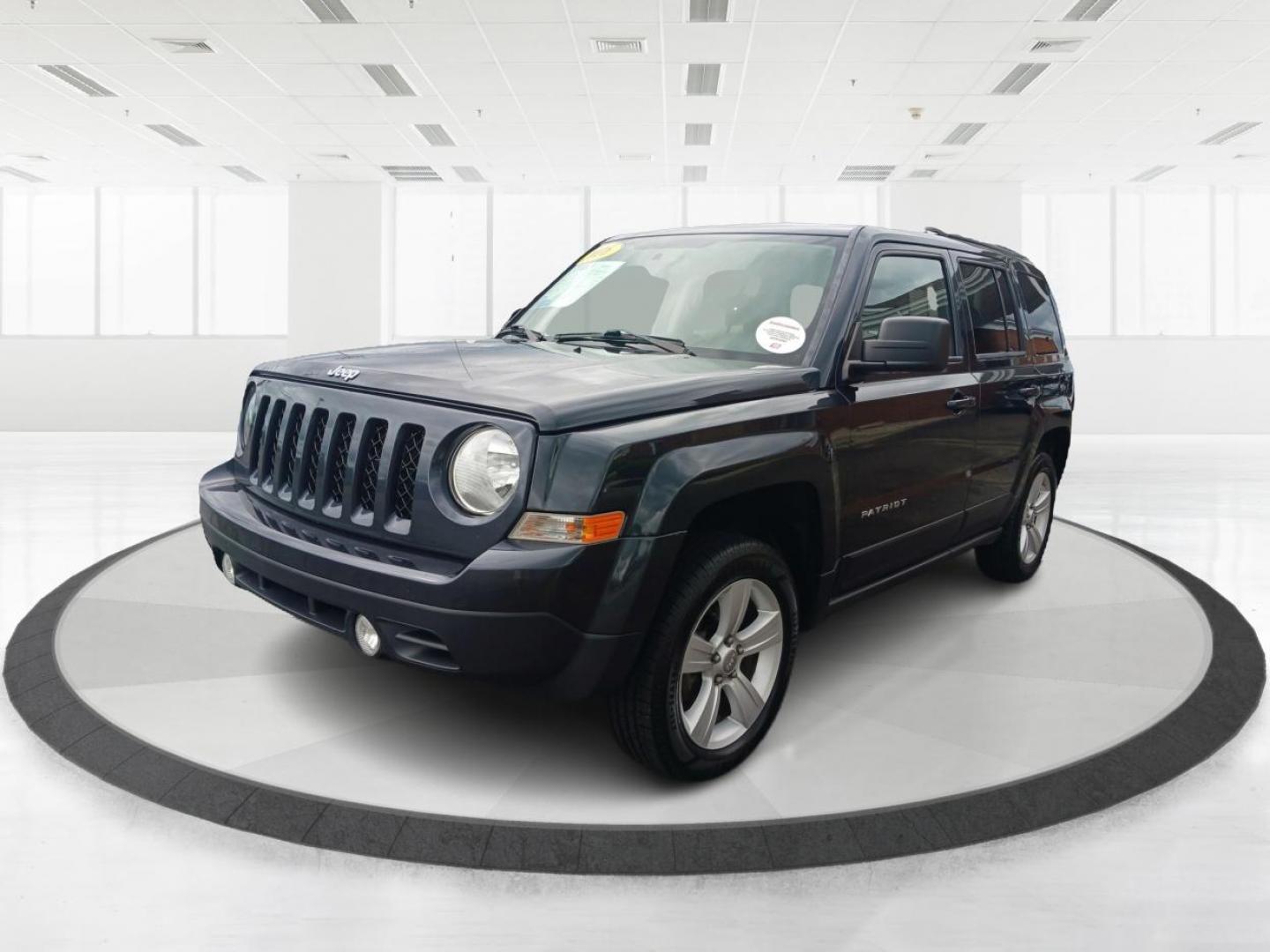 2016 Gray Jeep Patriot (1C4NJRFB0GD) with an 2.4L L4 DOHC 16V engine, located at 4508 South Dixie Dr, Moraine, OH, 45439, (937) 908-9800, 39.690136, -84.216438 - Photo#7