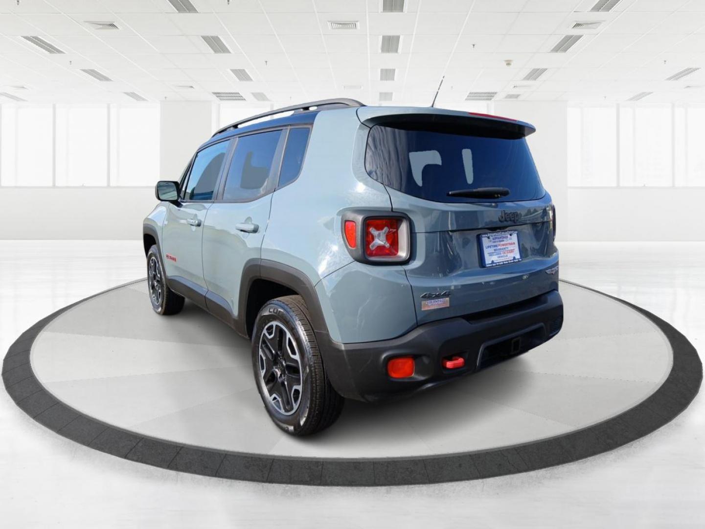 2016 Granite Crystal Metallic Clear Coat Jeep Renegade (ZACCJBCT3GP) with an 2.4L L4 DOHC 16V engine, 9-Speed Automatic transmission, located at 401 Woodman Dr, Riverside, OH, 45431, (937) 908-9800, 39.763779, -84.122063 - Photo#2