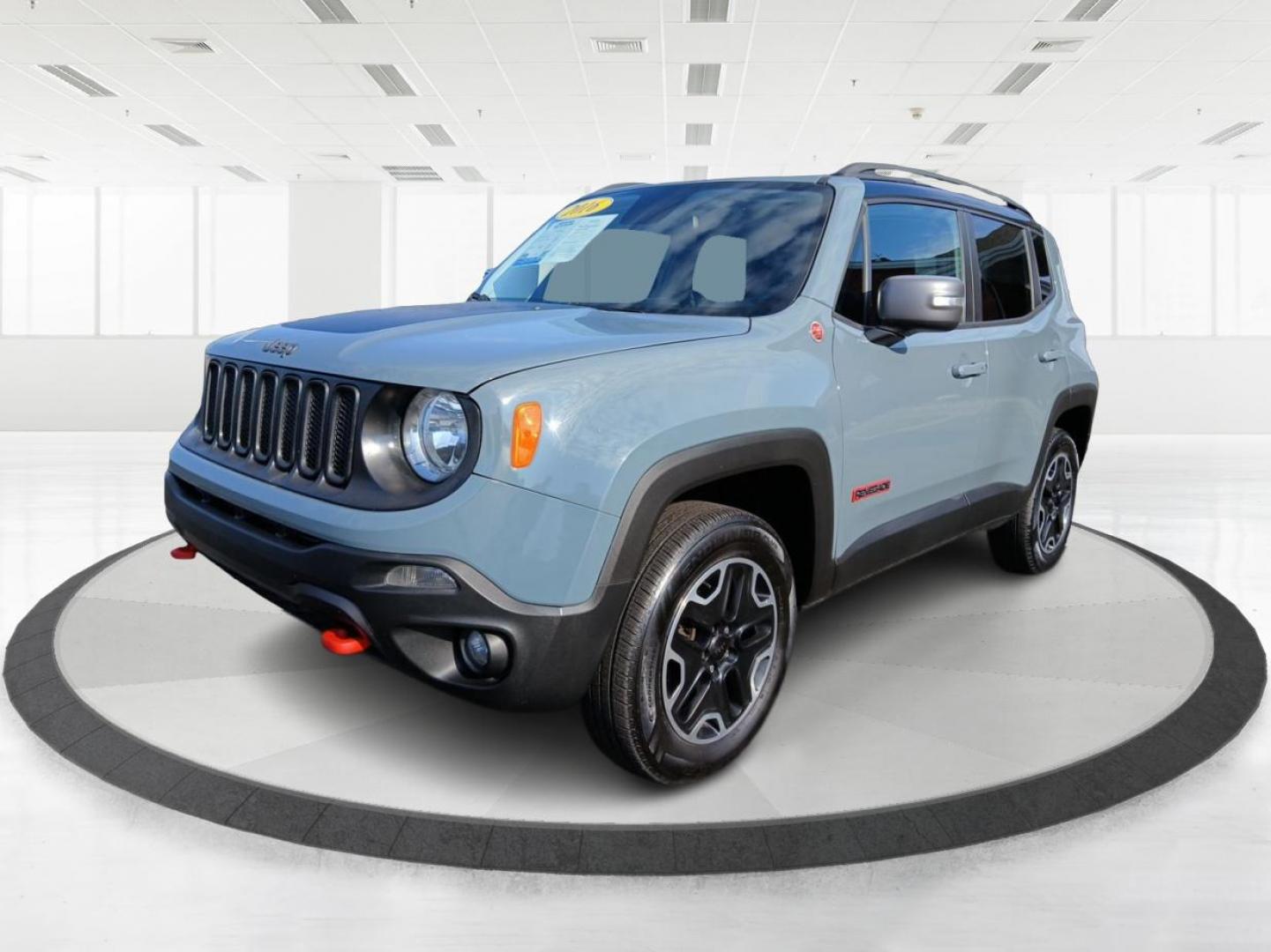 2016 Granite Crystal Metallic Clear Coat Jeep Renegade (ZACCJBCT3GP) with an 2.4L L4 DOHC 16V engine, 9-Speed Automatic transmission, located at 401 Woodman Dr, Riverside, OH, 45431, (937) 908-9800, 39.763779, -84.122063 - Photo#4