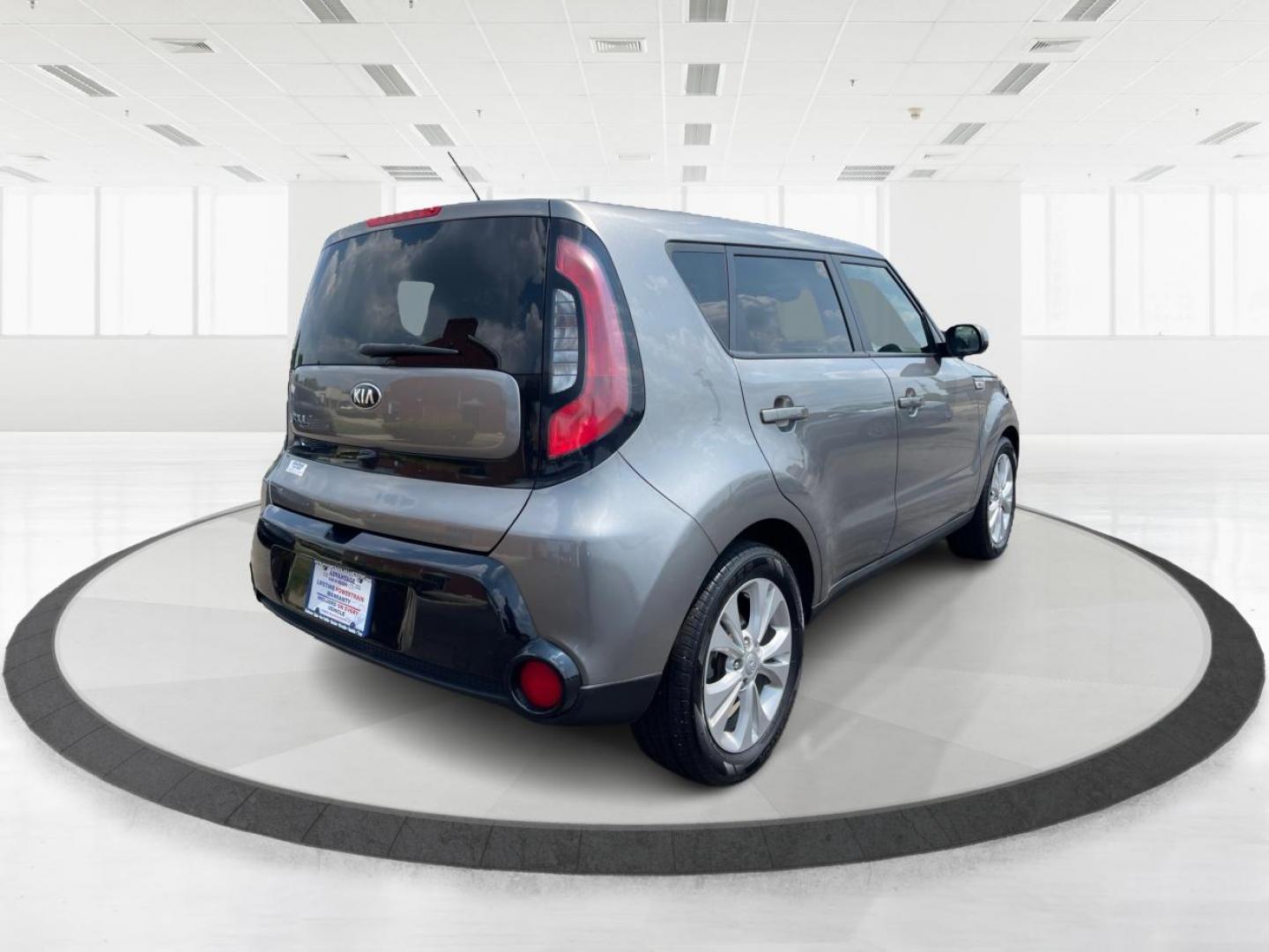 2016 Titanium Gray Kia Soul + (KNDJP3A5XG7) with an 2.0L L4 DOHC 16V engine, 6-Speed Automatic transmission, located at 1230 East Main St, Xenia, OH, 45385, (937) 908-9800, 39.687321, -83.910294 - Photo#2