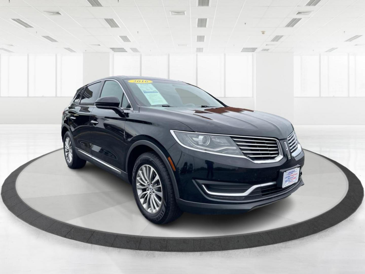 2016 Black Velvet Metallic Lincoln MKX Select AWD (2LMTJ8KR7GB) with an 3.7L V6 DOHC 24V engine, 6A transmission, located at 1184 Kauffman Ave, Fairborn, OH, 45324, (937) 908-9800, 39.807365, -84.029114 - Photo#0