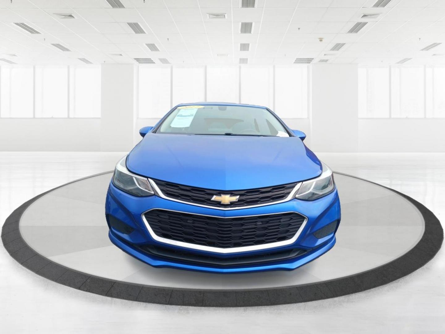 2017 Chevrolet Cruze LT Auto (1G1BE5SM3H7) with an 1.4L L4 DOHC 16V TURBO engine, 6-Speed Automatic transmission, located at 1951 S Dayton Lakeview Rd., New Carlisle, OH, 45344, (937) 908-9800, 39.890999, -84.050255 - 2017 Chevrolet Cruze LT Auto - Photo#6