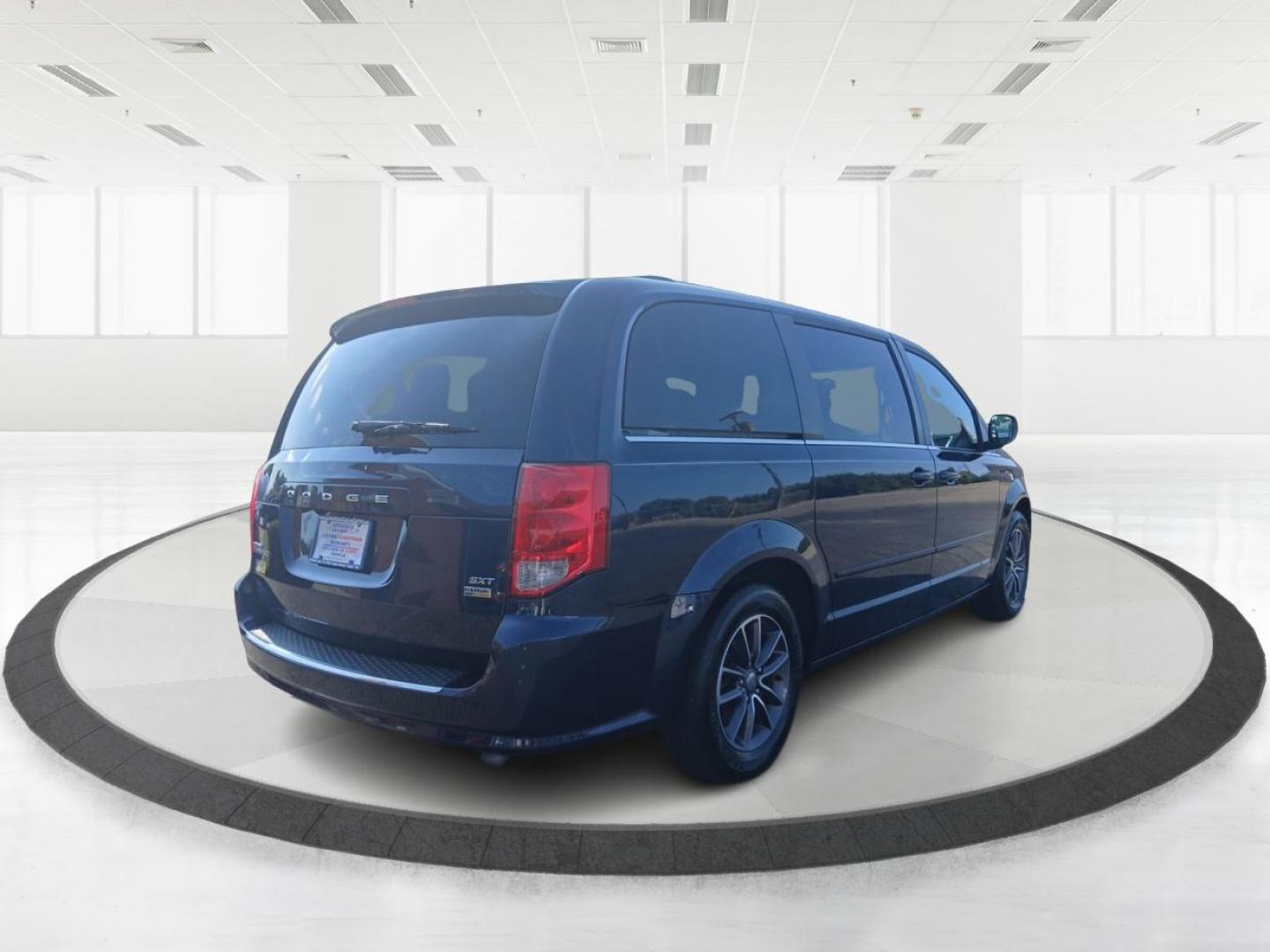 2017 Contusion Blue Pearl Coat Dodge Grand Caravan SXT (2C4RDGCG0HR) with an 3.6L V6 DOHC 24V engine, 6A transmission, located at 1184 Kauffman Ave, Fairborn, OH, 45324, (937) 908-9800, 39.807365, -84.029114 - Photo#2