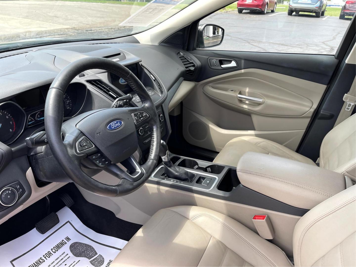 2017 Shadow Black Ford Escape SE 4WD (1FMCU9GD9HU) with an 1.5L L4 DOHC 16V engine, 6A transmission, located at 1230 East Main St, Xenia, OH, 45385, (937) 908-9800, 39.687321, -83.910294 - Photo#8