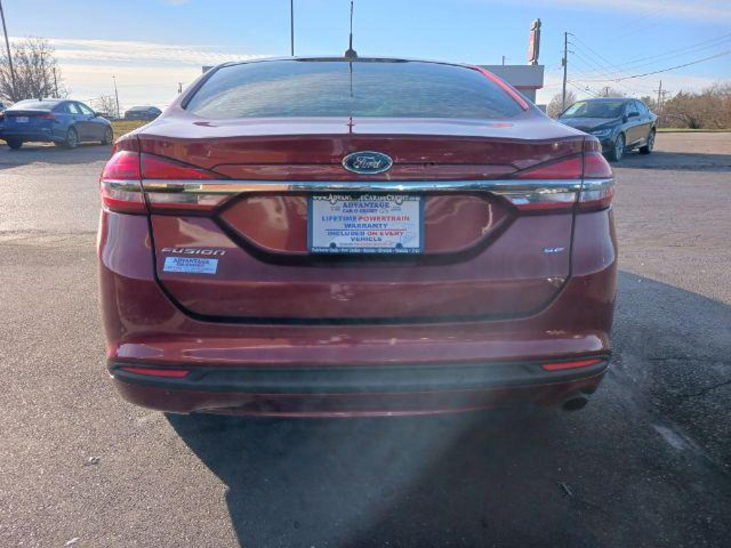 2017 Ruby Red Metallic Tinted Clearcoat Ford Fusion SE (3FA6P0H74HR) with an 2.5L L4 DOHC 16V engine, 6-Speed Automatic transmission, located at 1230 East Main St, Xenia, OH, 45385, (937) 908-9800, 39.687321, -83.910294 - Photo#5