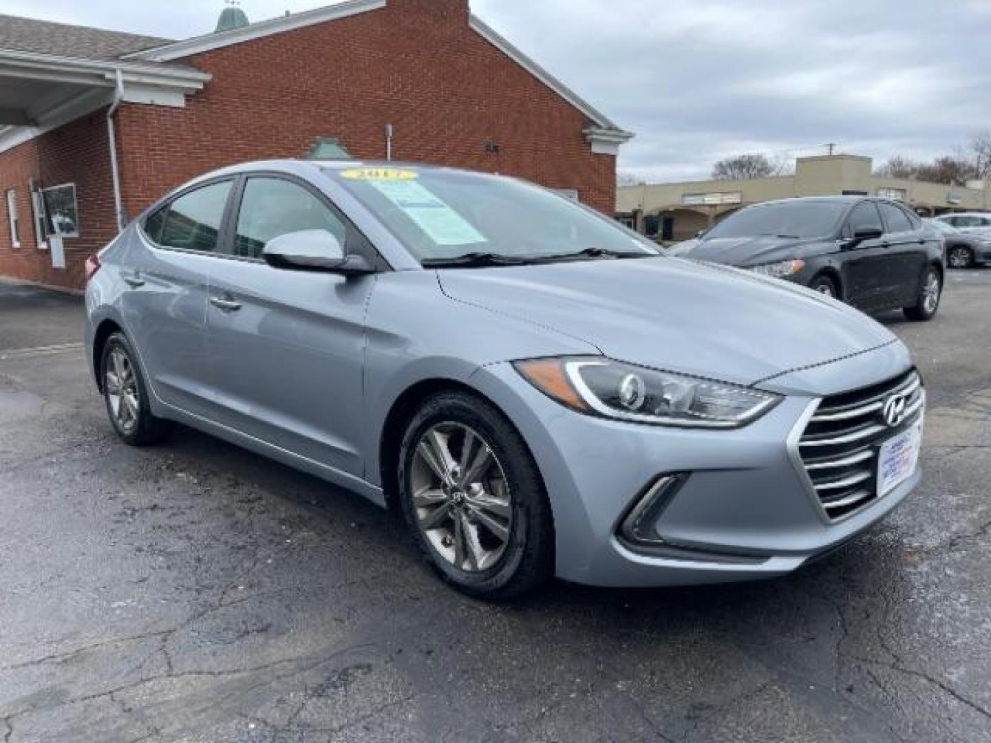 2017 Gray Hyundai Elantra SE (5NPD84LF1HH) , located at 880 E. National Road, Vandalia, OH, 45377, (937) 908-9800, 39.892189, -84.181015 - Photo#0