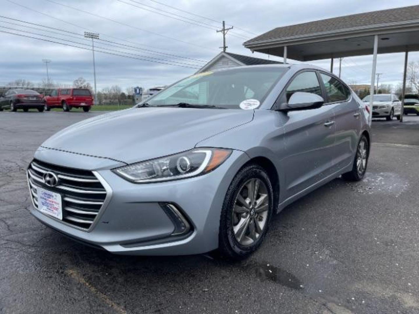 2017 Gray Hyundai Elantra SE (5NPD84LF1HH) , located at 880 E. National Road, Vandalia, OH, 45377, (937) 908-9800, 39.892189, -84.181015 - Photo#1