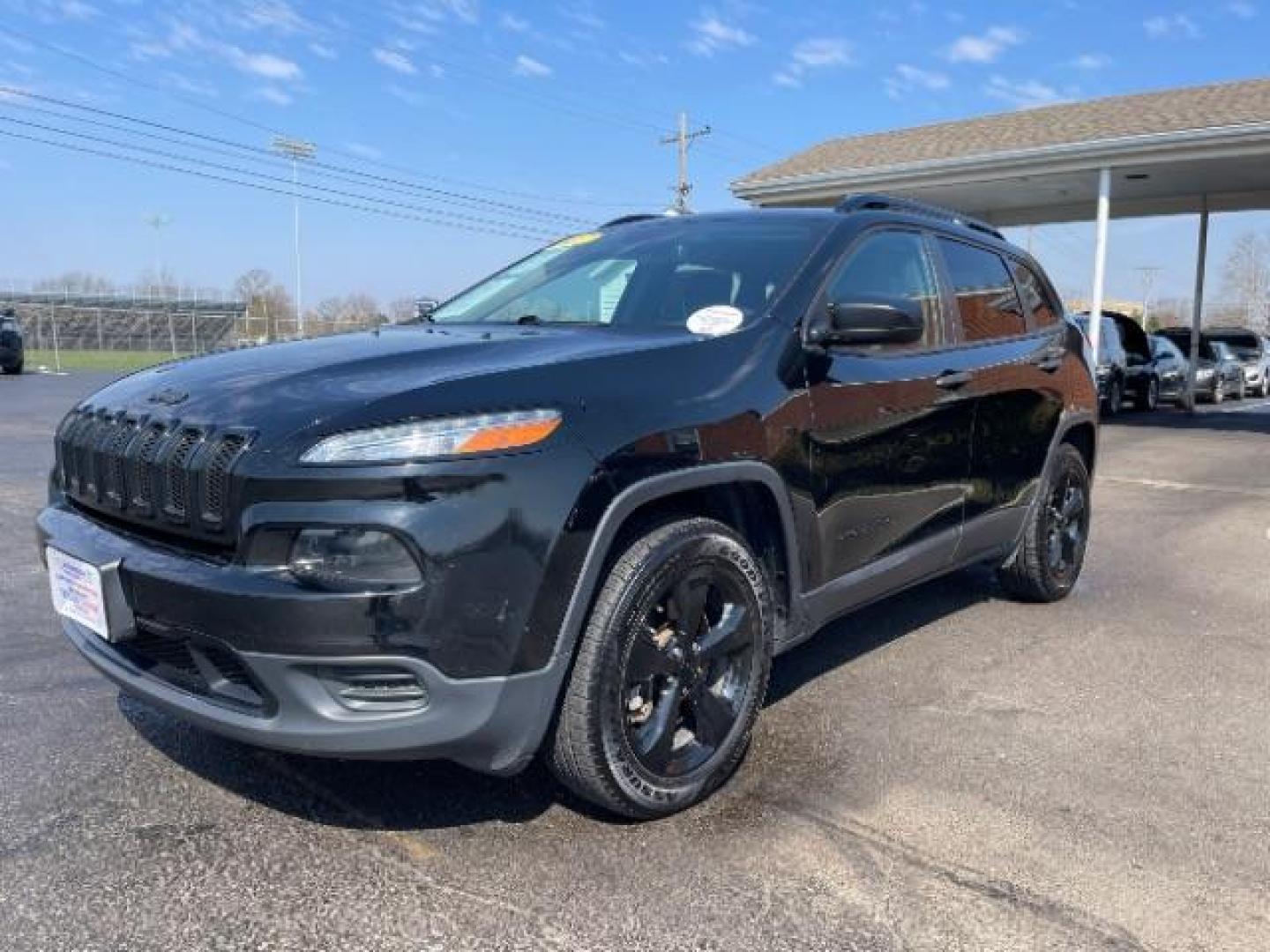 2017 DB Black Pearl Coat Jeep Cherokee Sport 4WD (1C4PJMAB8HW) with an 2.4L L4 DOHC 16V engine, 9-Speed Automatic transmission, located at 1099 N County Rd 25A, OH, 45373, (937) 908-9800, 40.057079, -84.212883 - Photo#1