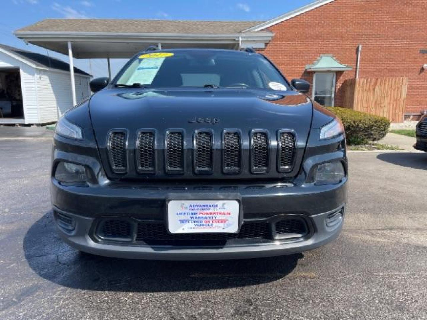 2017 DB Black Pearl Coat Jeep Cherokee Sport 4WD (1C4PJMAB8HW) with an 2.4L L4 DOHC 16V engine, 9-Speed Automatic transmission, located at 1099 N County Rd 25A, OH, 45373, (937) 908-9800, 40.057079, -84.212883 - Photo#2