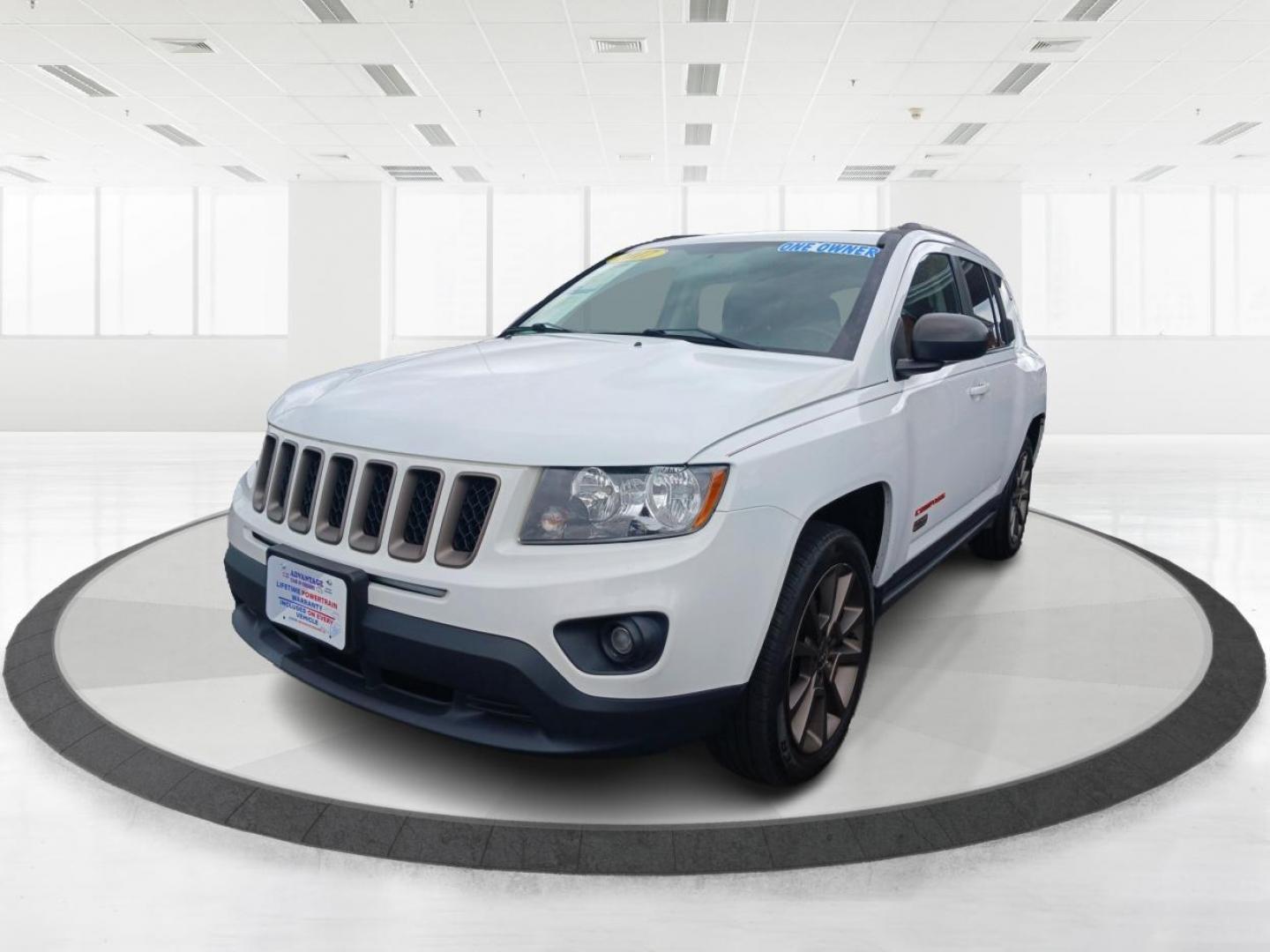 2017 White Knuckle Clear Coat Jeep Compass (1C4NJCBB4HD) with an 2.4L L4 DOHC 16V engine, located at 1951 S Dayton Lakeview Rd., New Carlisle, OH, 45344, (937) 908-9800, 39.890999, -84.050255 - Photo#7