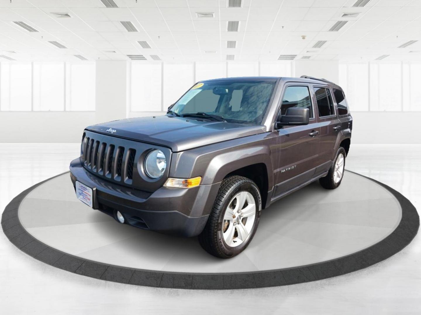 2017 Granite Metallic Clear Coat Jeep Patriot Latitude 4WD (1C4NJRFB1HD) with an 2.4L L4 DOHC 16V engine, located at 1230 East Main St, Xenia, OH, 45385, (937) 908-9800, 39.687321, -83.910294 - Photo#7