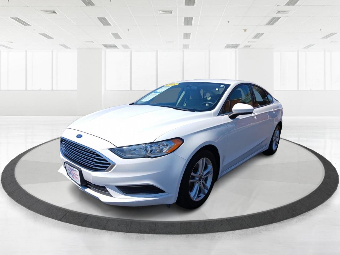 2018 White Platinum Metallic Tri-Coat Ford Fusion SE (3FA6P0HD3JR) with an 1.5L L4 DOHC 16V engine, 6A transmission, located at 401 Woodman Dr, Riverside, OH, 45431, (937) 908-9800, 39.763779, -84.122063 - Photo#7