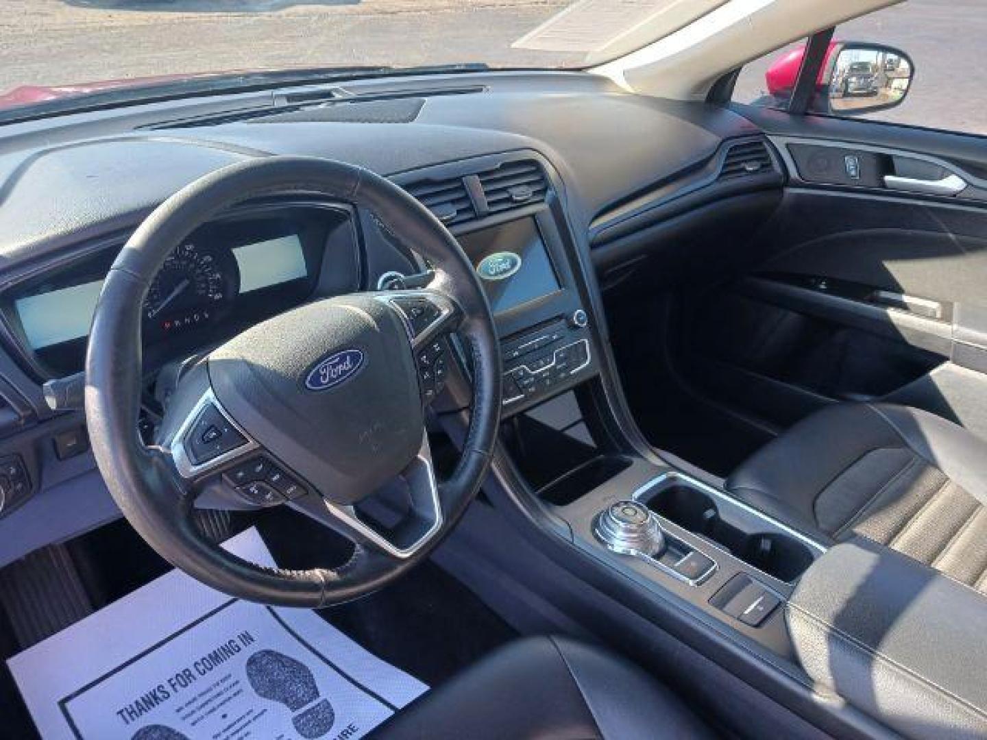 2018 Burgundy Velvet Metallic Tinted Clearcoat Ford Fusion SE (3FA6P0HDXJR) with an 1.5L L4 DOHC 16V engine, 6-Speed Automatic transmission, located at 1230 East Main St, Xenia, OH, 45385, (937) 908-9800, 39.687321, -83.910294 - Photo#6