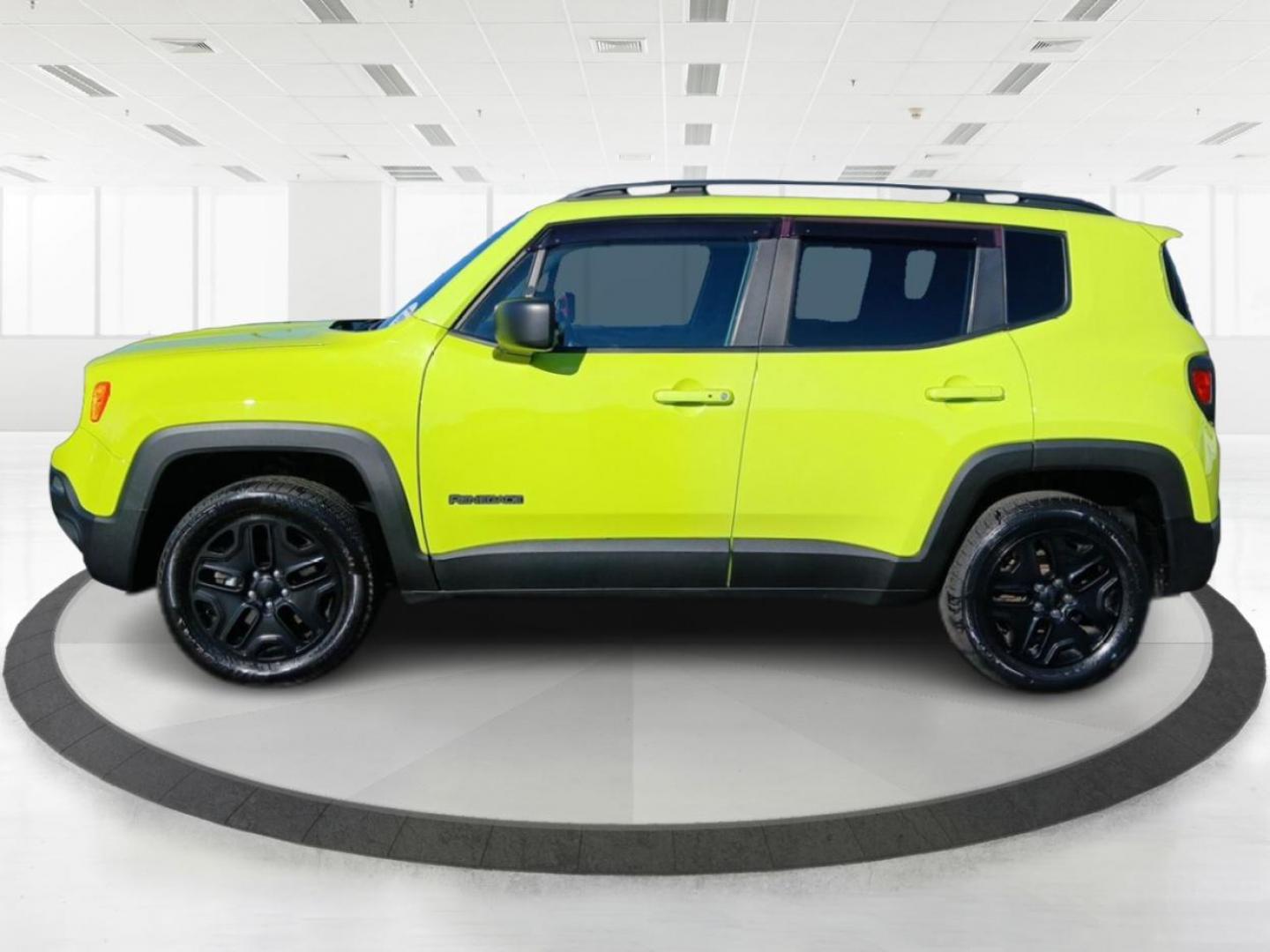 2018 Jeep Renegade Sport 4WD (ZACCJBAB7JP) with an 2.4L L4 DOHC 16V engine, Automatic transmission, located at 1951 S Dayton Lakeview Rd., New Carlisle, OH, 45344, (937) 908-9800, 39.890999, -84.050255 - 2018 Jeep Renegade Sport 4WD - Photo#4